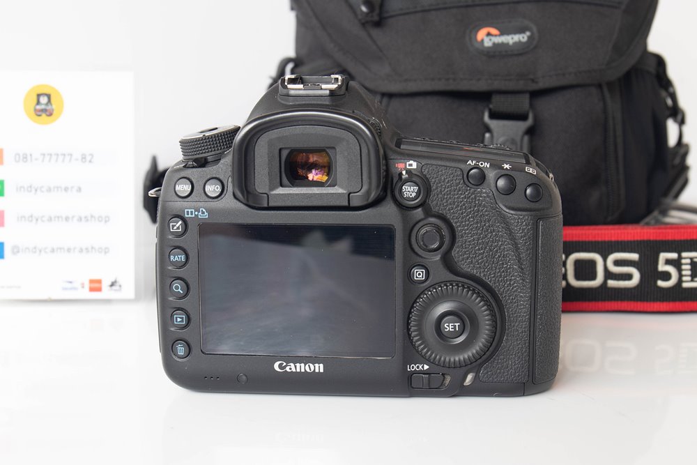 Canon EOS 5DMiii (Body) สภาพดี มีรอยการใช้งานบ้างตามรูปค่ะ ชัตเตอร์ 2 หมื่นกว่าภาพ